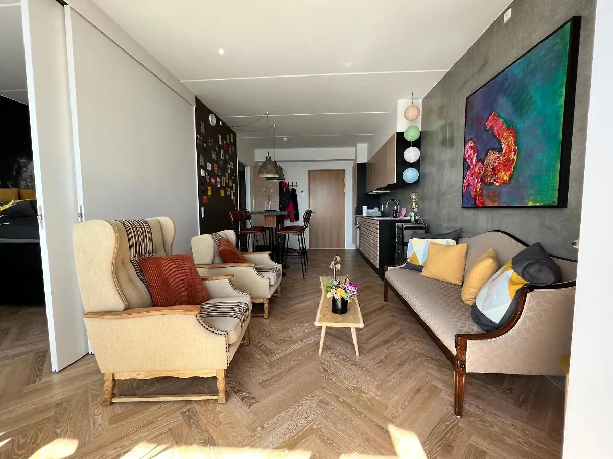 Apartment Directly To Seafront Of Bassin 7 With Big Balcony And Free Parking Aarhus